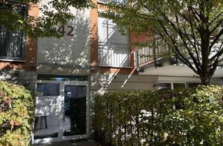 Wohnung kaufen in 76227 Durlach, Sonnige Erdgeschosswohnung im Herzen von Durlach "Privatverkauf"