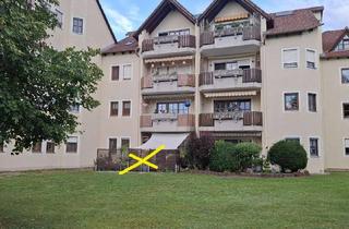 Wohnung kaufen in 91154 Roth, Charmante 3-Zimmer-Erdgeschosswohnung mit Terrasse, Balkon und Garage in Roth