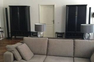 Wohnung kaufen in 40210 Stadtmitte, VB, 3-Zimmer-Altbauwohnung, Zentrum Düsseldorf, Küchen- und teilweise Möbelübernahme