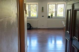 Wohnung mieten in An Den Gewerbewiesen 5A, 67374 Hanhofen, Viel Platz in Hanhofen: 4-Zimmer-Wohnung mit 135 m² 1 Og