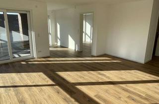 Wohnung mieten in Friedrichsfehner Straße 36, 26188 Edewecht, helle & komfortable 100qm Wohnung mit EBK zu vermieten