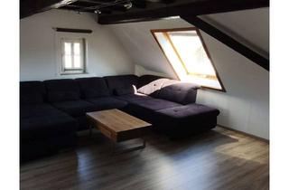 Wohnung mieten in Gernsheimer Straße 82, 64319 Pfungstadt, Gemütliche 3-Zimmer-Dachgeschosswohnung mit EBK & Stellplatz