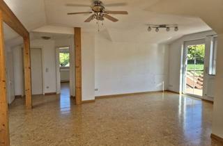 Wohnung mieten in Neuhaidstraße, 92331 Parsberg, Helle 2-Zimmer-Wohnung mit EBK und Balkon