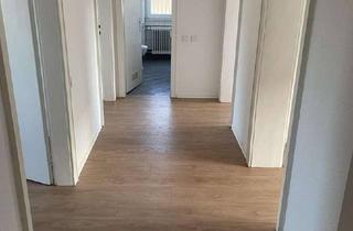 Wohnung mieten in Saarbrücker Str., 66265 Heusweiler, 3-Zimmer-Wohnung mit großem Balkon in Heusweiler