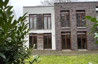 Wohnung mieten in , 22299 Winterhude, Townhouse mit privatem Garten in bester Lage von Winterhude