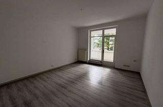 Wohnung mieten in Dr.-Salvador-Allende-Straße 60, 02625 Bautzen, 2-Raum-Wohnung in ruhiger Lage mit Loggia