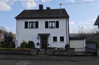 Einfamilienhaus kaufen in 57518 Betzdorf, Wohnen mit Charakter: Solides Einfamilienhaus in Betzdorf