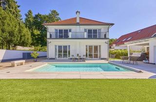 Villa kaufen in 64367 Mühltal, Hochwertige Villa mit Pool am Golfplatz