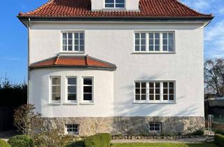 Villa kaufen in 31008 Elze, Stadtvilla mit Ausbaureserve und vielfältiger Entwicklungsperspektive