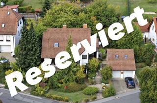 Einfamilienhaus kaufen in Am Heppberg 14, 97656 Oberelsbach, JEDE MENGE PLATZ: GROßZÜGIGES EINFAMILIENHAUS MIT EINLIEGERWOHNUNG IN SONNIGER HANGLAGE
