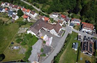 Gewerbeimmobilie kaufen in Bei Der Kirche 7-11, 72574 Bad Urach, Halle mit Büro * inkl. Wohngebäude