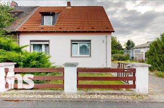 Doppelhaushälfte kaufen in Bunsenstraße, 06217 Merseburg, PROVISIONSFREI: Doppelhaushälfte in Merseburg mit Garten, Keller & Modernisierungspotenzial