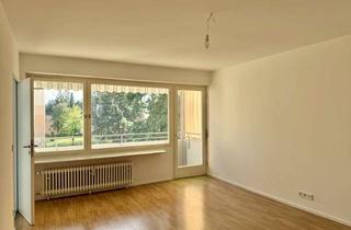 Wohnung kaufen in 83301 Traunreut, Helle 2,5-Zimmer-Wohnung mit großem Südbalkon – 2026 umfassend renoviert