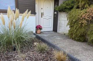 Wohnung kaufen in Burgbergring 45, 88662 Überlingen, Gepflegte 3-Zimmer-Erdgeschosswohnung mit Terrasse, Garage & Stellplätzen in Überlingen