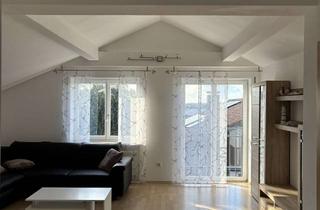 Wohnung mieten in Östliche Römerstraße 14, 85113 Böhmfeld, Wohnen mit Charakter: 2,5-Zimmer-Wohnung in Böhmfeld