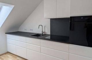 Wohnung mieten in Semmelweisstraße, 66424 Homburg, Ruhige 4-Zimmer-Wohnung nah am Uniklinikum mit Garage & neuer Küche