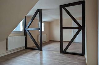 Wohnung mieten in 42855 Innen, Helle 3-Zimmer-Dachgeschosswohnung – ca. 60 m² in Remscheid