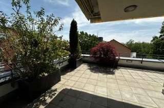 Penthouse mieten in Flurstraße 2a, 79114 Betzenhausen, Exklusives Wohnen: Barrierefreies Penthouse nahe Seepark und Uniklinik