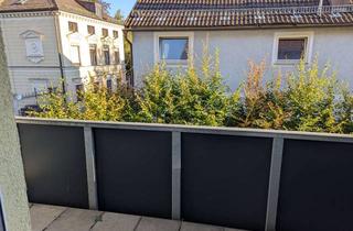 Wohnung mieten in Memminger Str. 25, 87439 Kempten, Hochwertige 4 Zimmer Wohnung in zentraler Lage | 80 m² | 1. OG | Balkon | EBK | Carport | Kempten
