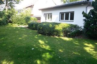 Wohnung mieten in 12277 Berlin, Geschmackvolle 3-Raum-Wohnung im Stil einer Doppelhaushälfte mit Terrase und EBK in Berlin