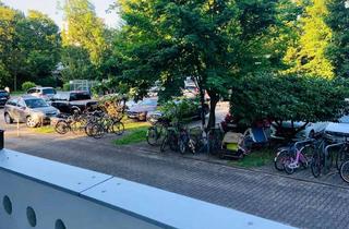 Wohnung mieten in Kolberger Straße 2B, 76139 Waldstadt, Helles WG-Zimmer mit Blick ins Grüne, 18 m² & 2 Balkonen - Karlsruhe Waldstadt