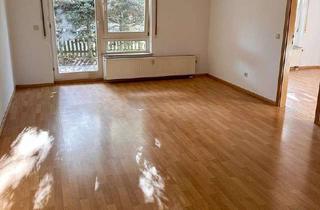 Wohnung mieten in Vogelweide, 06188 Landsberg, Gemütliche 2-Zimmer-Erdgeschosswohnung mit eigener Terrasse, Wannenbad & TG-Stellplatz in Landsberg