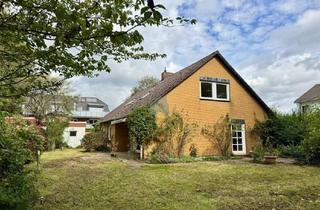 Einfamilienhaus kaufen in 47445 Moers, Einfamilienhaus mit großzügigem Grundstück & umfangreichen Raumangebot in Moers-Utfort zu verkaufen!