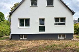 Haus mieten in 22926 Ahrensburg, Einfamilienhaus mit 160 qm Wohnfläche in Ahrensburg