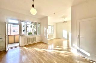 Anlageobjekt in Immenweg 15b, 12169 Steglitz, Lichtdurchflutete 3-Zimmer-Wohnung mit großen West-Balkon nahe Stadtpark - eine grüne Oase!