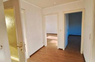 Wohnung kaufen in 25832 Tönning, Tönning - Große 2-Zimmer-Wohnung mit sonnigem Wohnzimmer und Balkon