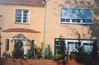 Mehrfamilienhaus kaufen in 04575 Neukieritzsch, Neukieritzsch - Mehrfamilienhaus mit 15 Zimmern auf 3 Etagen u. 936 m² Grundstück