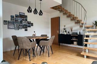 Wohnung kaufen in 94469 Deggendorf, Deggendorf - Vermietete 2 Zimmer Maisonette in ruhiger Lage