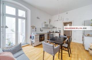 Immobilie kaufen in 10557 Berlin, IMMOBERLIN.DE - Toplage! Klassisches Mehrfamilienhaus mit Ausbaupotential