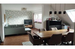 Wohnung kaufen in 23689 Pansdorf, von privat: sanierte große 4 + 1/2 Zimmer-Wohnung in Pansdorf