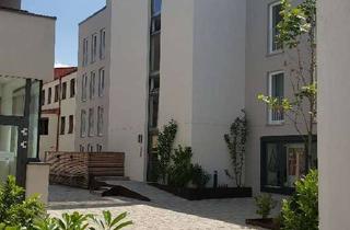 Wohnung mieten in Neustadt 530, 84028 Altstadt, Charmante 3-Zimmer-Wohnung im Herzen der Stadt mit Loggia