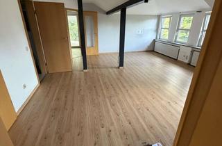 Wohnung mieten in Hebbelstraße 20, 59423 Unna, Helle 2-Zimmer-Wohnung mit großem übernachten Balkon