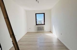 Wohnung mieten in 68165 Schwetzingerstadt, **3er WG aufgepasst! 3 ZKB Altbauwohnung mit Einbauküche in MA-Schwetzinger Stadt**