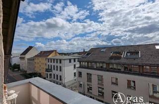Wohnung mieten in Ammonstraße 1C, 16225 Eberswalde, Zentral gelegene 4-Zimmer-Wohnung mit Balkon in Eberswalde