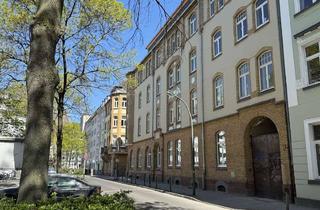 Wohnung mieten in Kronenstraße 12, 40217 Unterbilk, Traumwohnung im denkmalgeschützten Altbau in Düsseldorf Unterbilk...