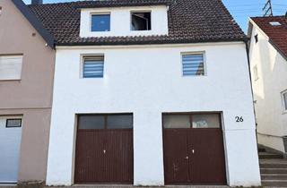 Doppelhaushälfte kaufen in 72178 Waldachtal, Praktische Doppelhaushälfte- teilsaniert zur weiteren Gestaltung