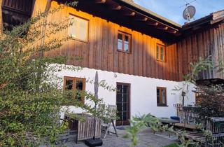 Bauernhaus kaufen in 83679 Sachsenkam, Ruhige Eckhaushälfte im Bauernhausstil in Sachsenkam