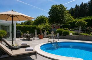 Einfamilienhaus kaufen in Im Schneckengarten 16, 72178 Waldachtal, Ein Zuhause wie im Urlaub – großzügiges Einfamilienhaus mit Pool am Waldrand