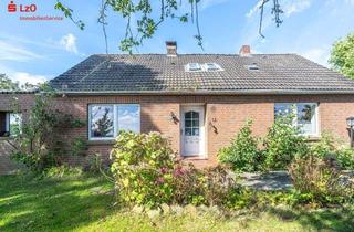 Einfamilienhaus kaufen in 26434 Wangerland, Renovierungsbedürftig mit guter Substanz - Einfamilienhaus auf großem Grundstück im Wangerland