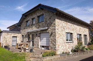 Einfamilienhaus kaufen in Brandenberger Str. 31, 52393 Hürtgenwald, Großzügiges Einfamilienhaus, lichtdurchflutet, Bruchsteinfassade, modernste Energietechnik