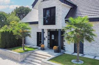 Haus kaufen in 32107 Bad Salzuflen, Ein Zuhause der Extraklasse mit Pool, Sauna und Whirpool in bester Lage von Knetterheide