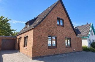 Haus mieten in 25746 Heide, Großzügiger Garten & zentrale Lage: Einfamilienhaus in Heide zu vermieten