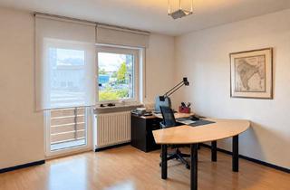 Büro zu mieten in 61440 Oberursel, Helle Büro-/Praxisfläche in Oberursel – 3 Räume mit Balkon, Küche & Bad
