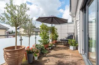Wohnung kaufen in 25436 Uetersen, Dachgeschosswohnung mit 30m2 Dachterrasse