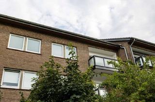 Wohnung kaufen in 27749 Stickgras/Annenriede, *** 2 ZKB - DUSCHBAD in GEPFLEGTER WOHNANLAGE - vermietet - BALKON und LOGGIA - zwei KELLERRÄUME ***
