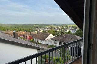 Wohnung mieten in Radbüschenstraße 30, 54552 Mehren, Wohnen mit Weitblick in Mehren - helle 2-Zimmer- Dachgeschosswohnung mit zwei Balkonen